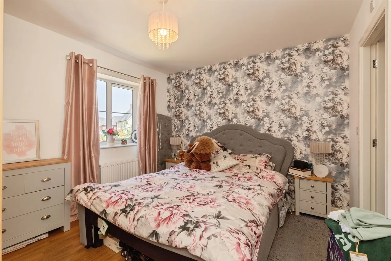Kestrel Road, Charfield, GL12, photo 16