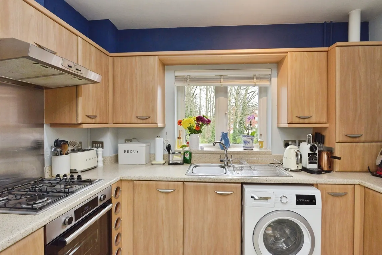Hayes, Stony Stratford, Milton Keynes, Buckinghamshire, MK11, photo 5