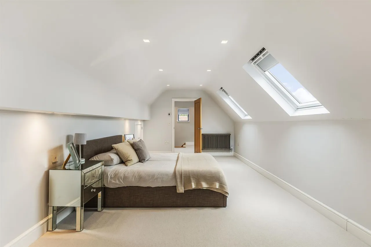 Trowbridge Road, Seend, SN12, photo 31