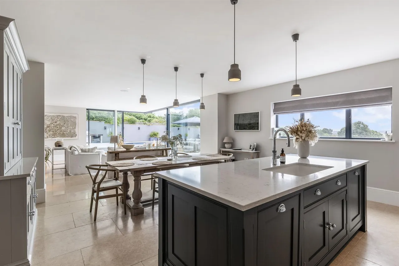 Trowbridge Road, Seend, SN12, photo 6
