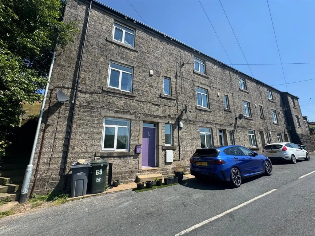 1 bed flat to rent, Denholme Road, Oxenhope, BD22