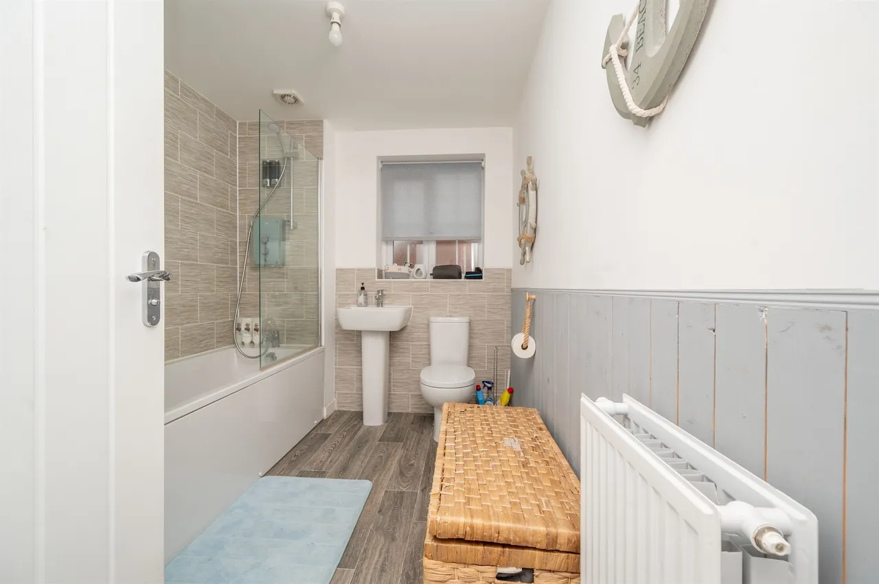 Otter Street, Rothwell, NN14, photo 12