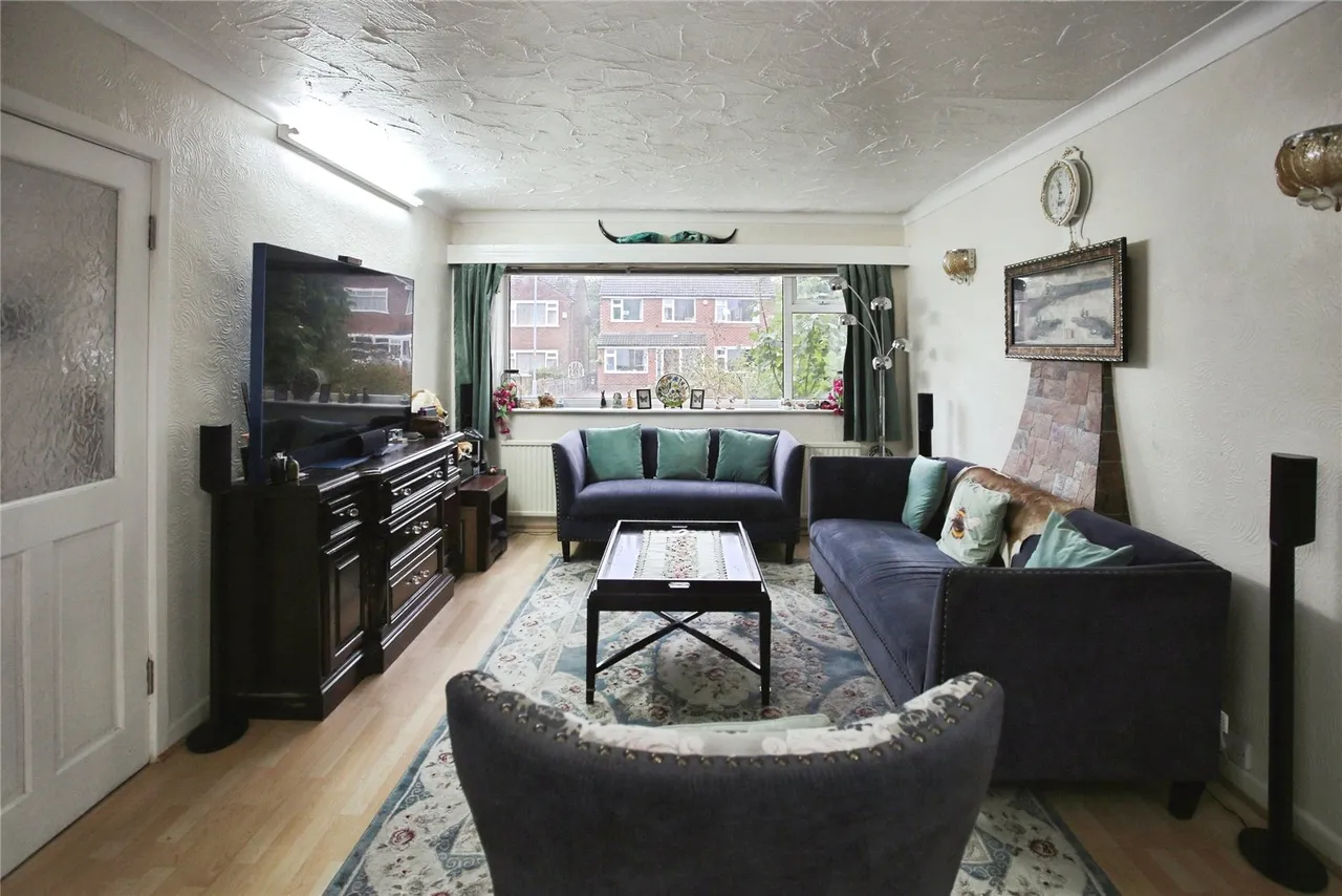 Buckingham Road West, Heaton Moor, SK4, photo 8