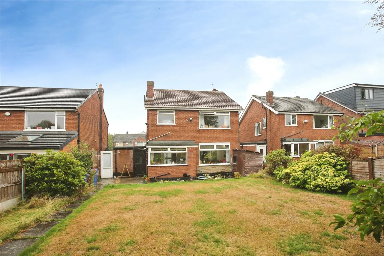 Buckingham Road West, Heaton Moor, SK4, photo 6