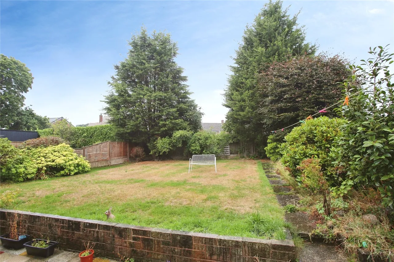 Buckingham Road West, Heaton Moor, SK4, photo 7