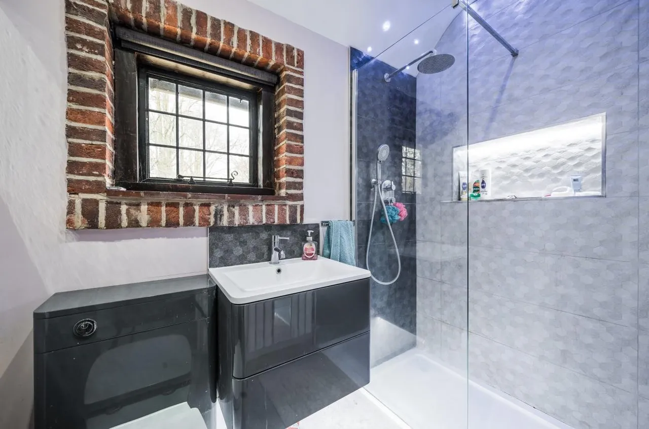 Park Road, Banstead, SM7 3EF, photo 14