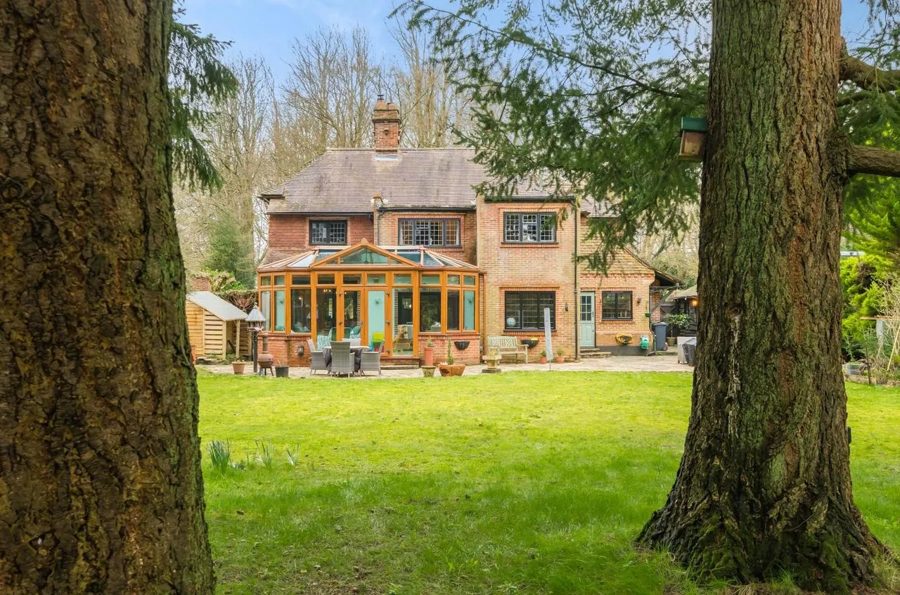 Park Road, Banstead, SM7 3EF, photo 11