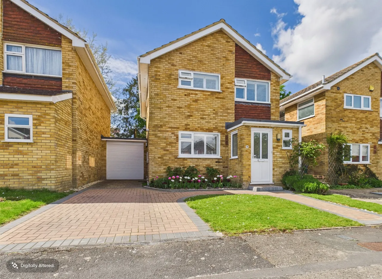 3 bed house for sale — Violet Close, Kempshott, Basingstoke, RG22