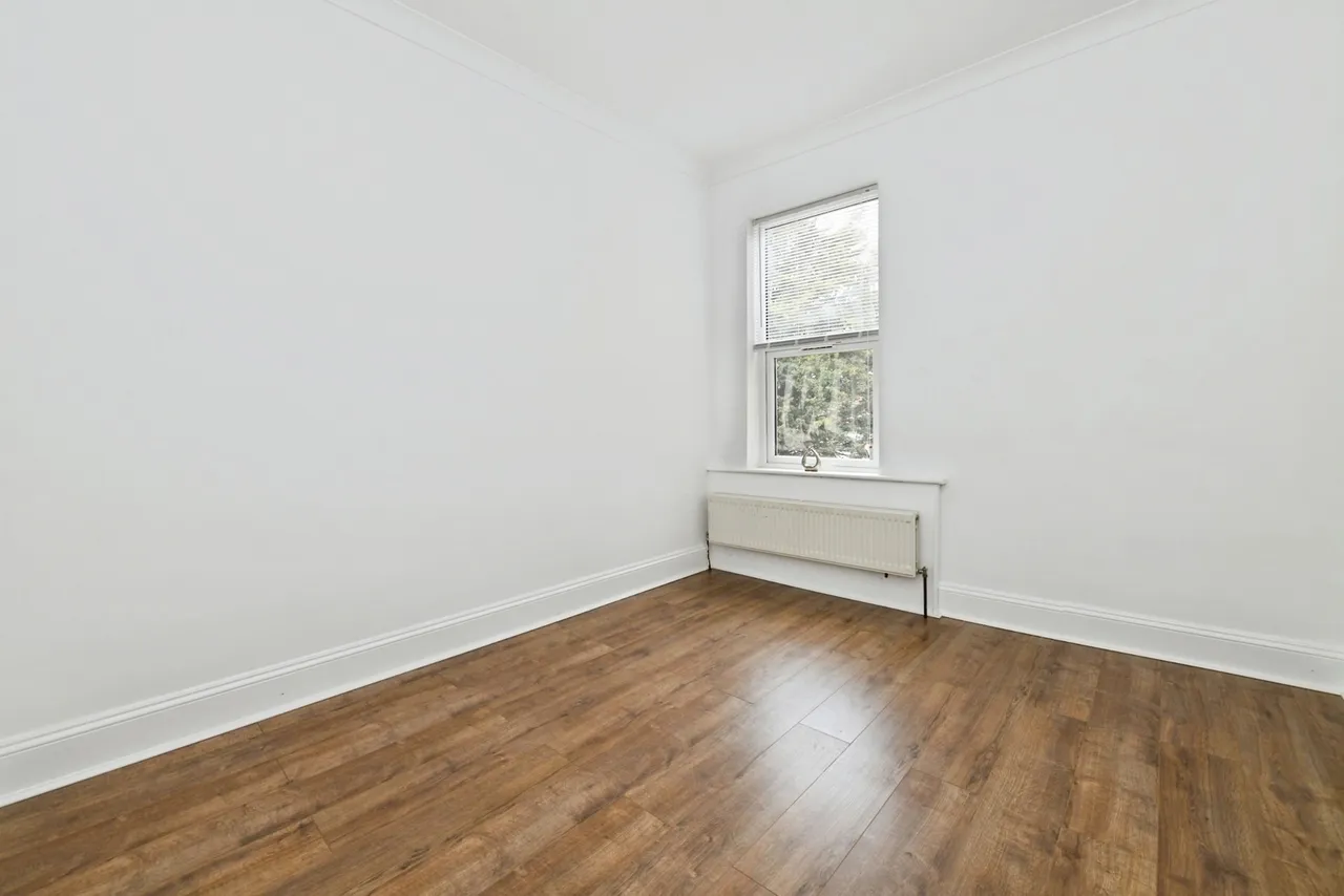 St. Anns Road, Southend-on-Sea, Essex, SS2, photo 12