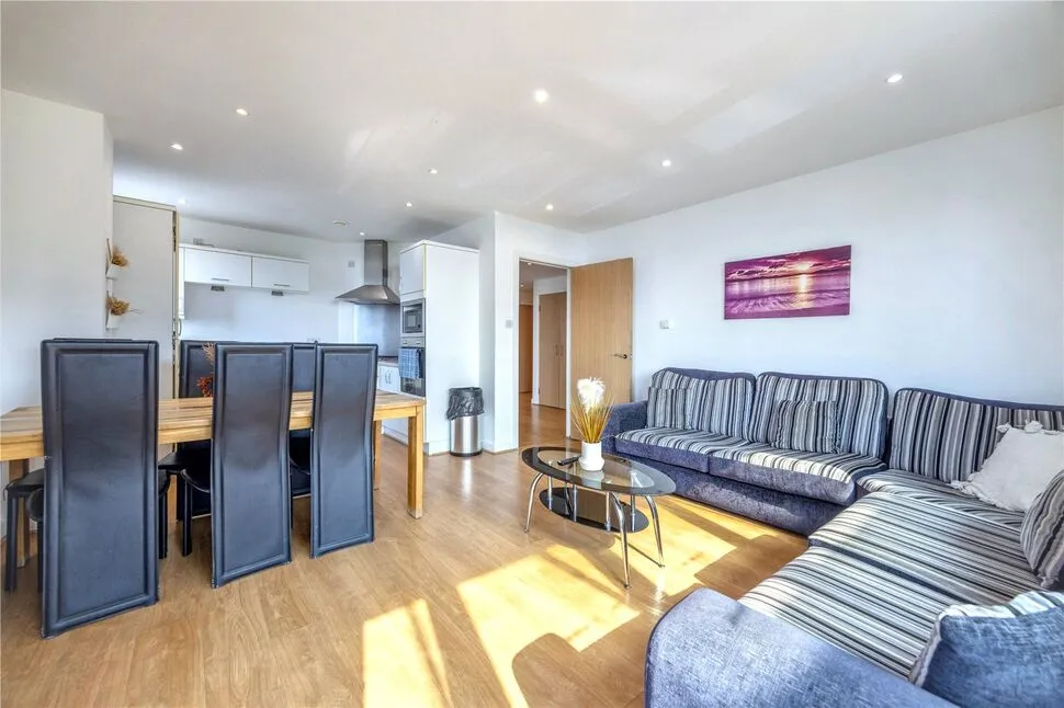 Western Harbour Terrace, Edinburgh, EH6, photo 4