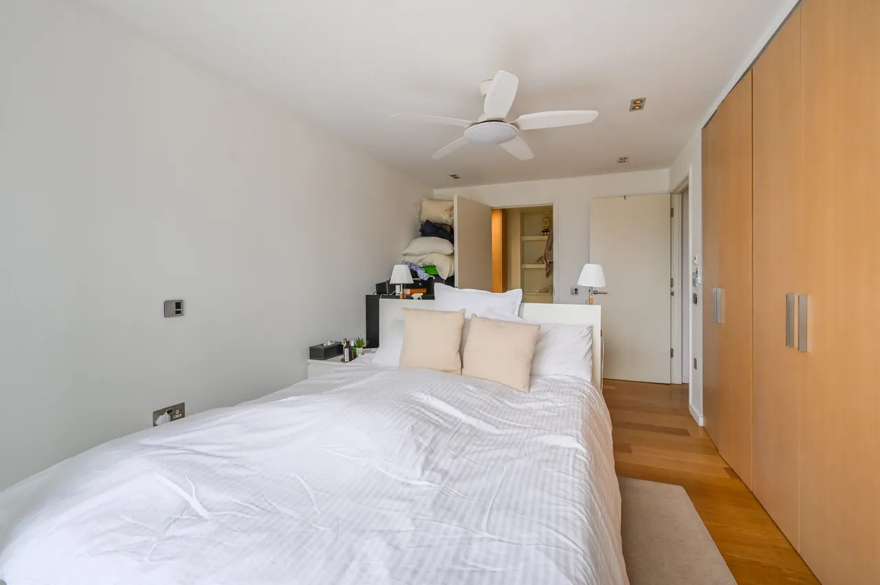 1401 New Providence Wharf, 1 Fairmont Avenue, London, photo 4