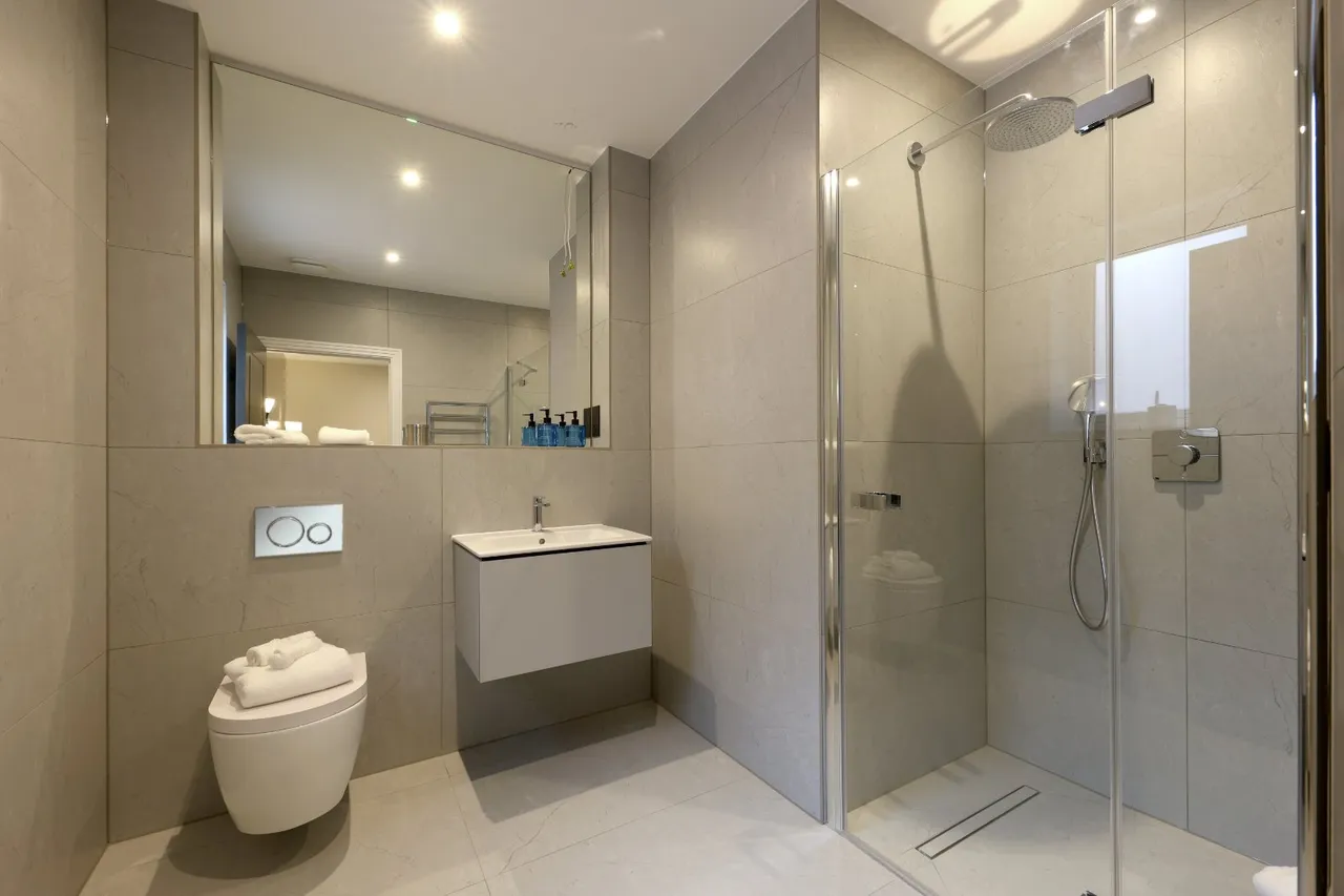 Kiln Lane, Bourne End, SL8, photo 14