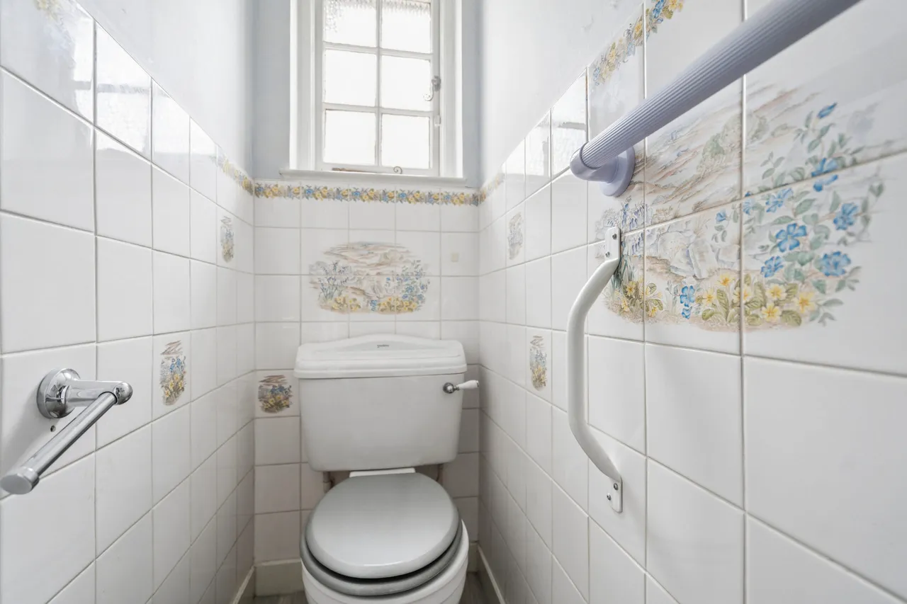 Oxhey Avenue, Watford, Watford, WD19 4HB, photo 17