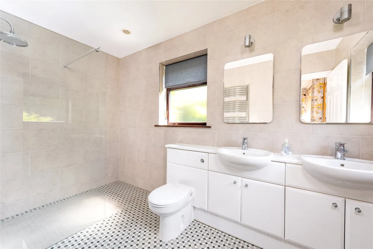 Dallington Road, Dallington, NN5, photo 16