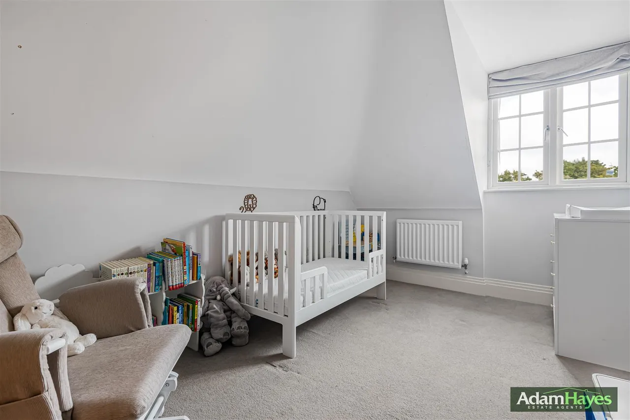 Amberden Avenue, Finchley, N3, photo 10