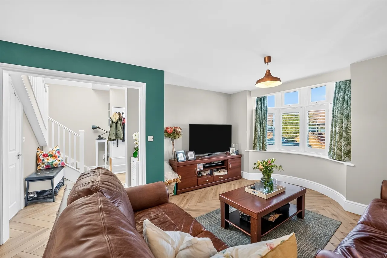 Victory Avenue, Morden, SM4, photo 11