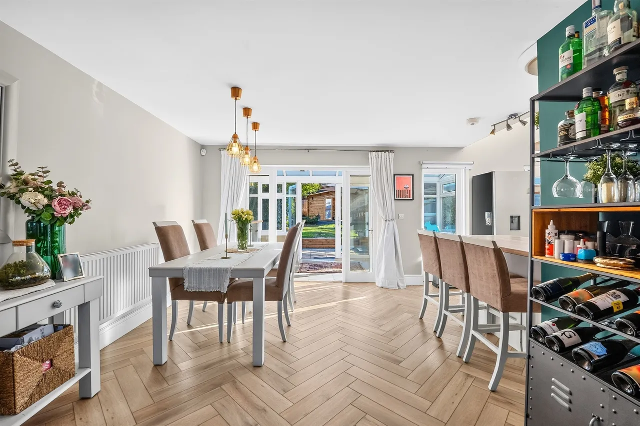 Victory Avenue, Morden, SM4, photo 17