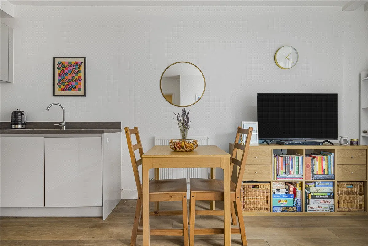 Knoll Rise, Orpington, BR6, photo 10