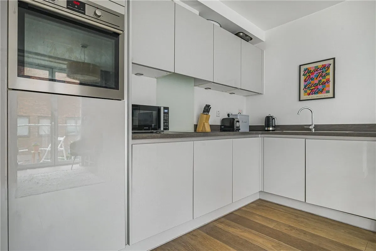 Knoll Rise, Orpington, BR6, photo 14