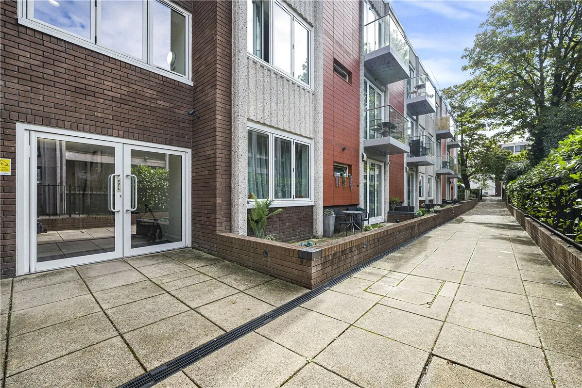 Knoll Rise, Orpington, BR6, photo 19