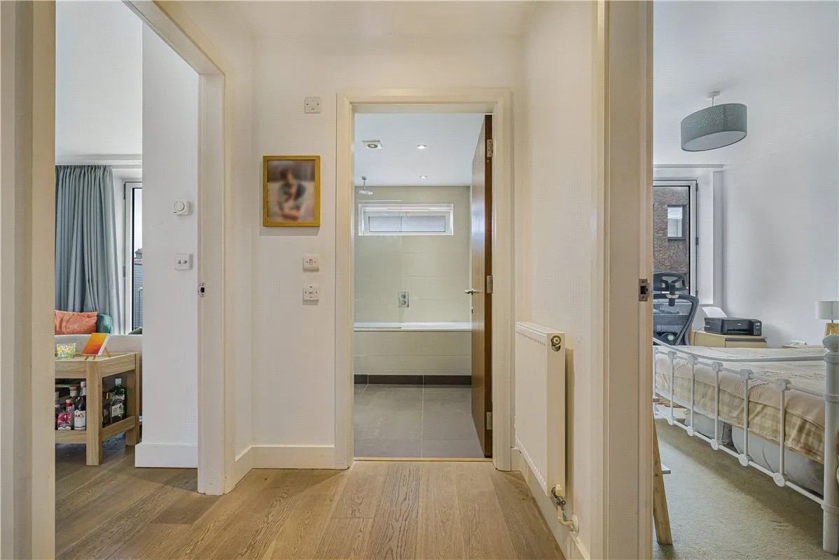 Knoll Rise, Orpington, BR6, photo 16