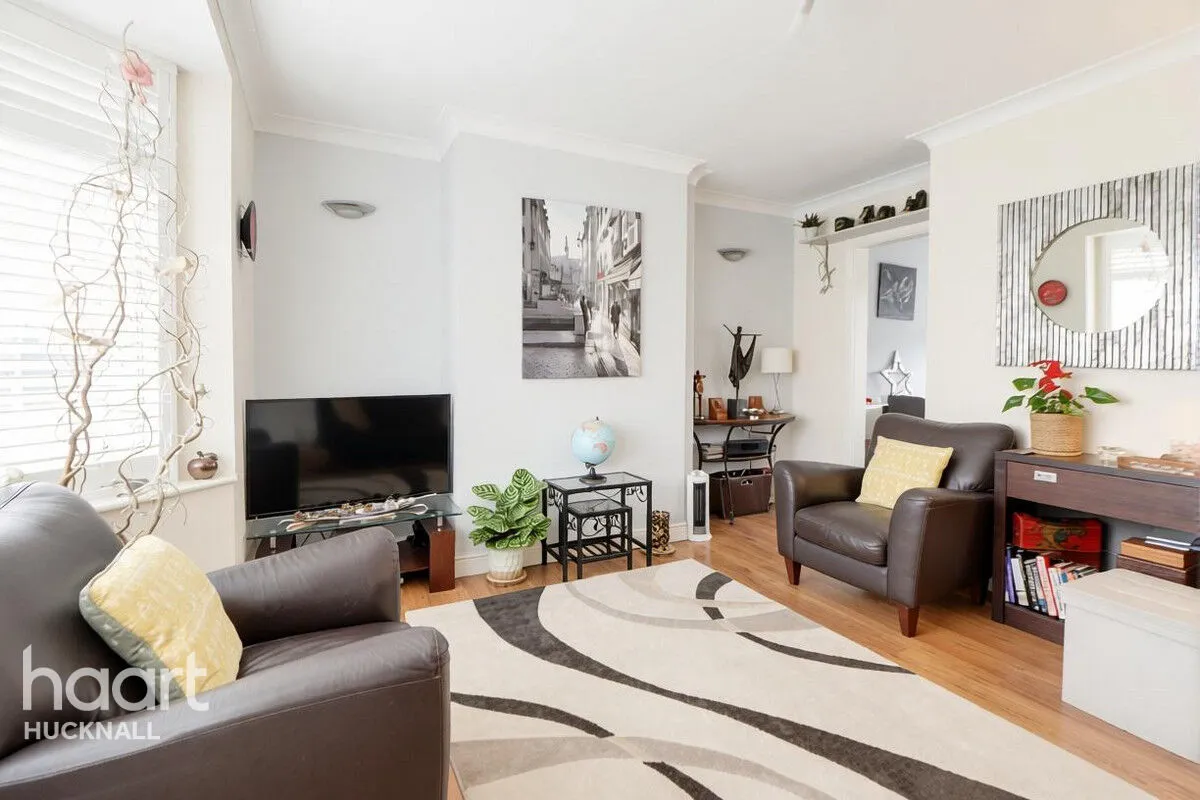 Addison Drive, Nottingham, NG15, photo 3