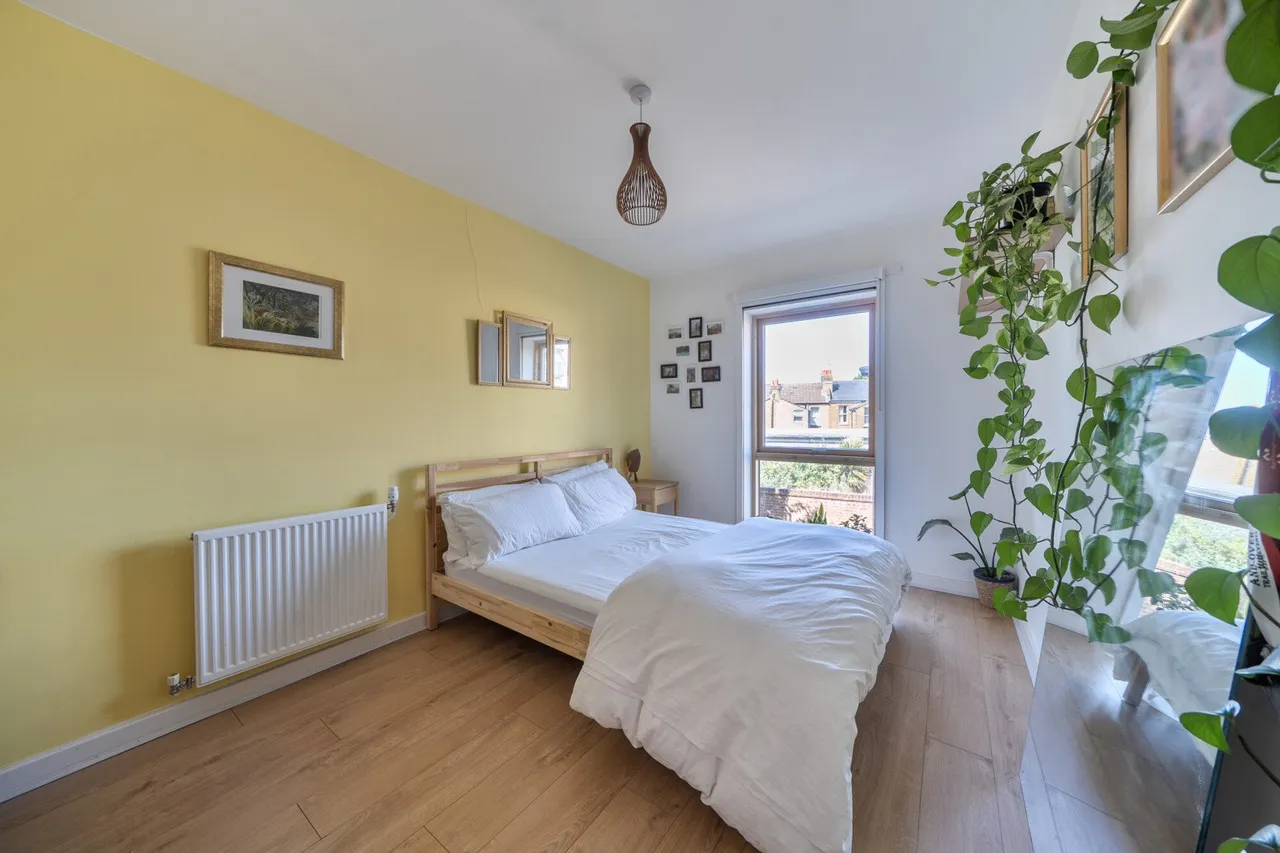 Hamlet Court, London, SE6, photo 2