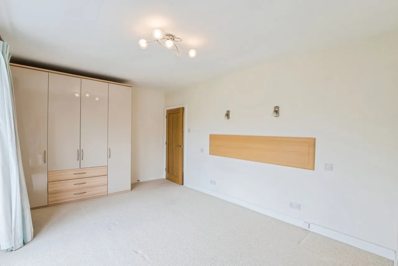 Clifton Drive North, Lytham St. Annes, FY8, photo 7