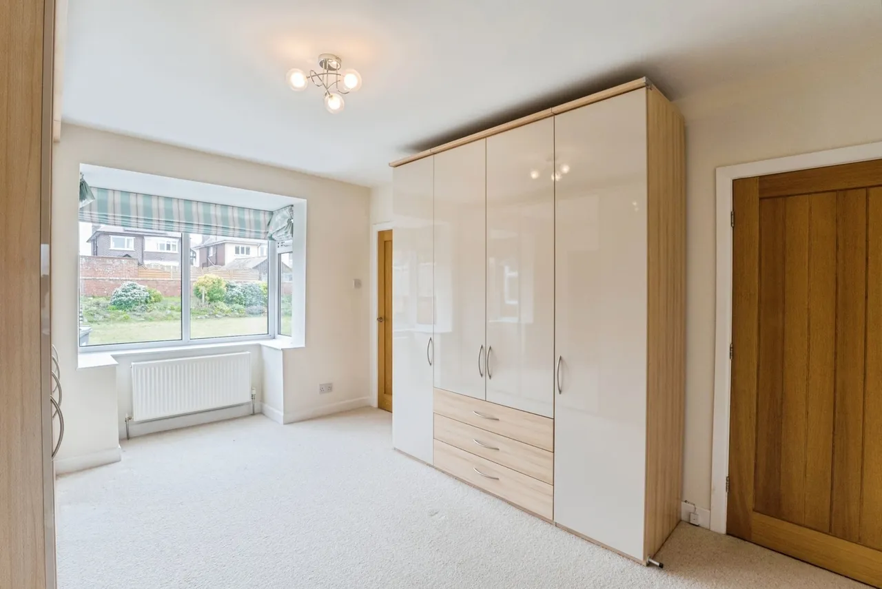 Clifton Drive North, Lytham St. Annes, FY8, photo 9