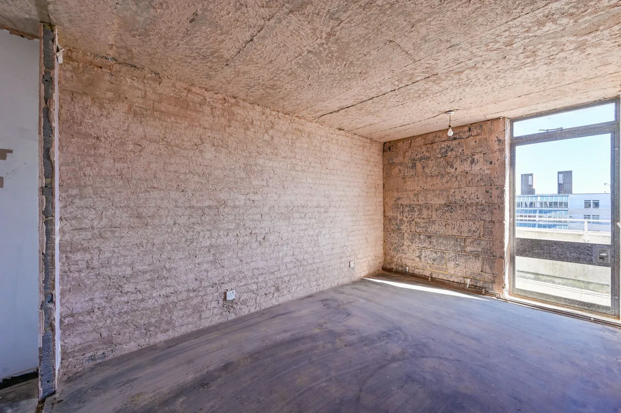 Flat 212, Foundling Court, Brunswick Centre, London, photo 6