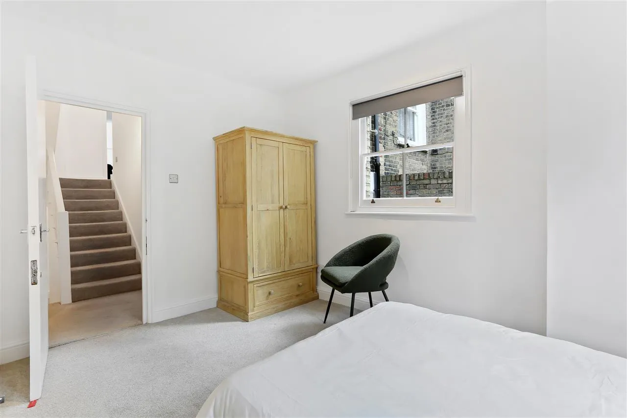 Tabley Road, London, photo 14