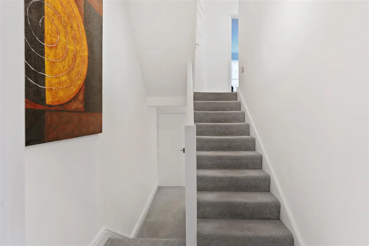 Tabley Road, London, photo 15