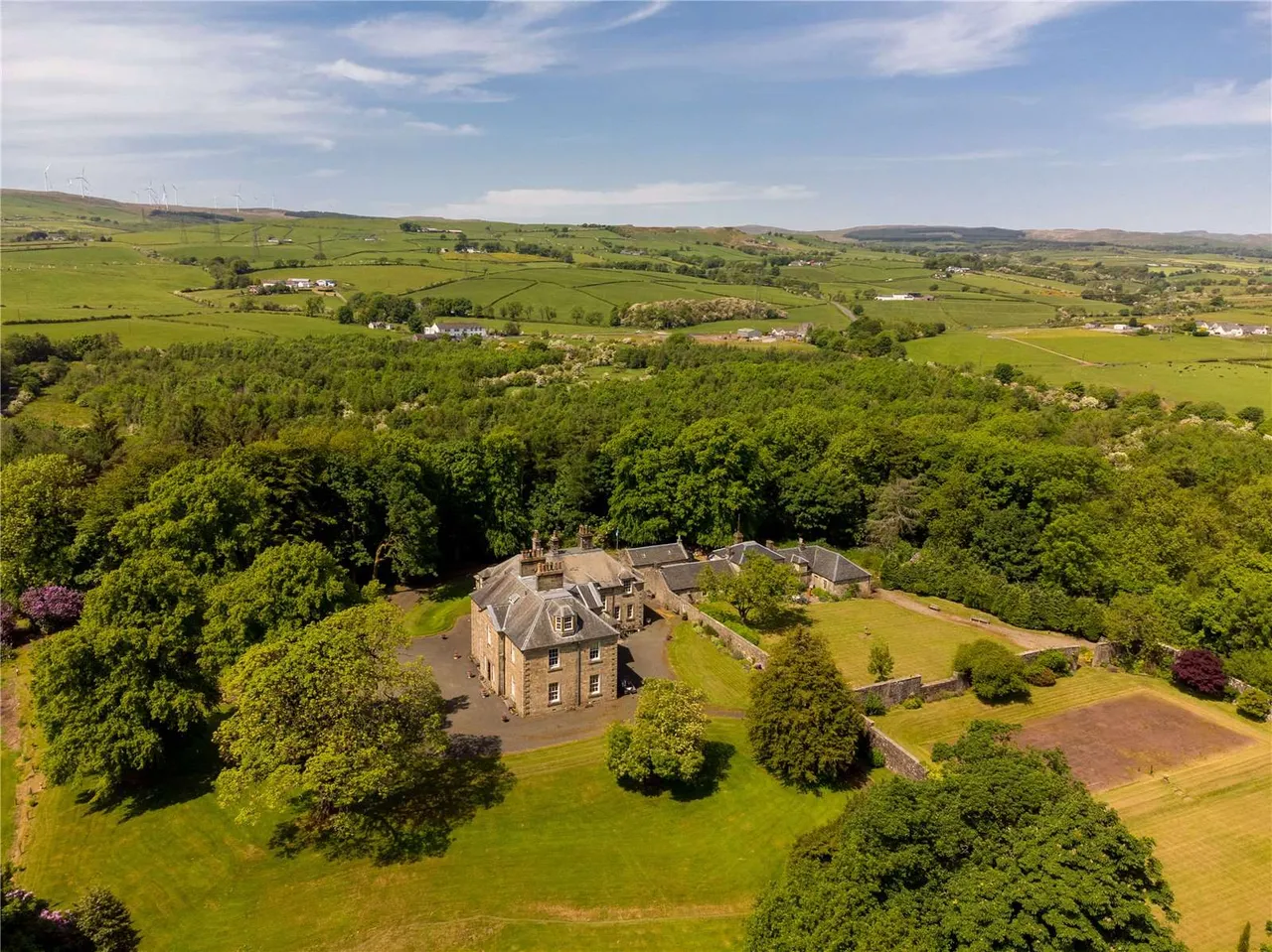 Pitcon House, Dalry, KA24, photo 3