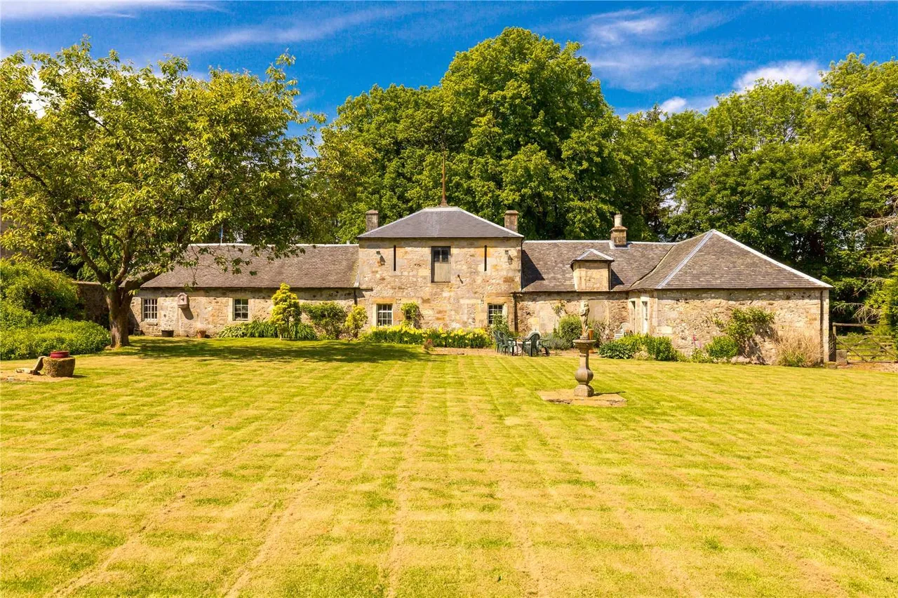 Pitcon House, Dalry, KA24, photo 24