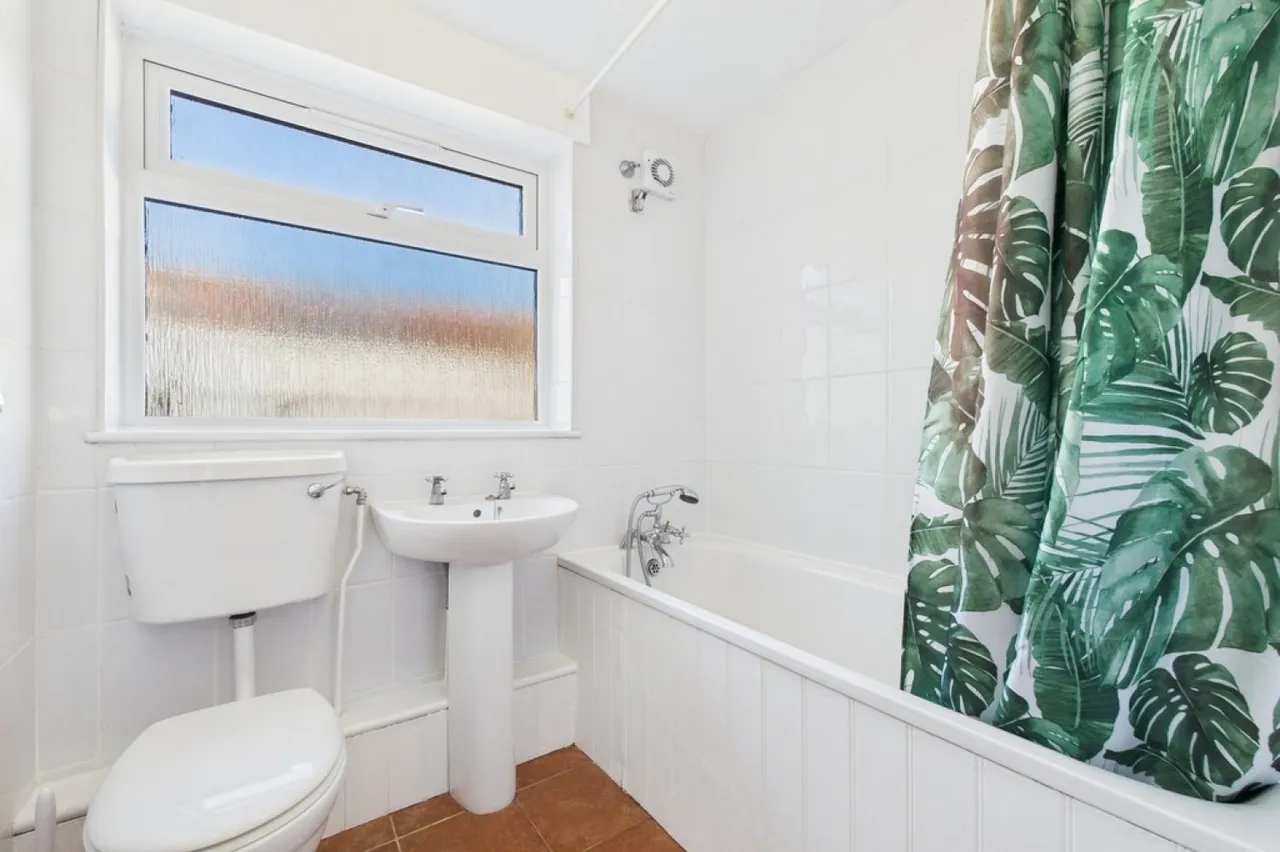Northwall Road, Deal, CT14, photo 9