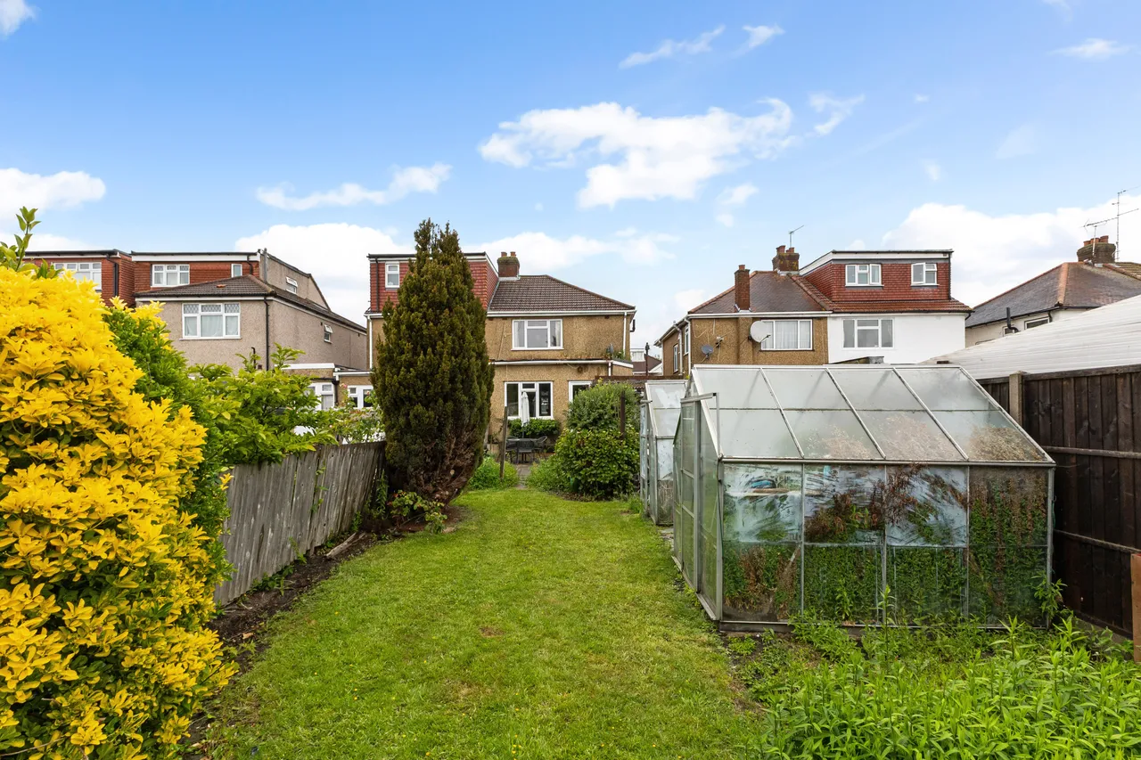 Ennerdale Avenue, Stanmore, HA7, photo 3