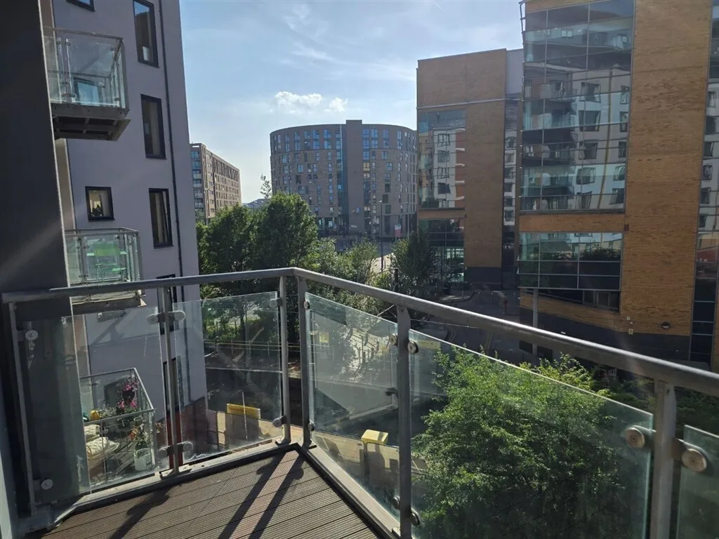 Taylorson Street South, SALFORD, photo 8