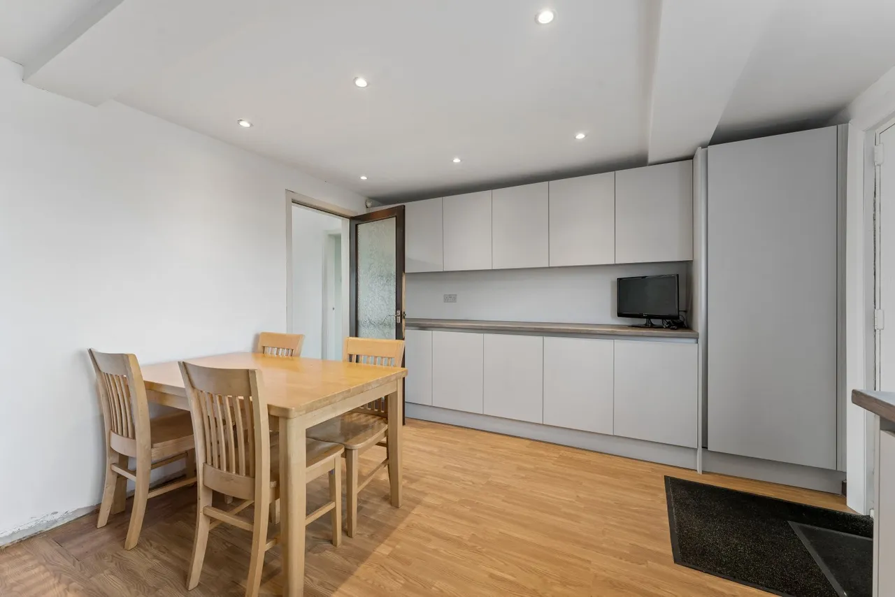 Northampton Drive, Kelvindale, G12, photo 7