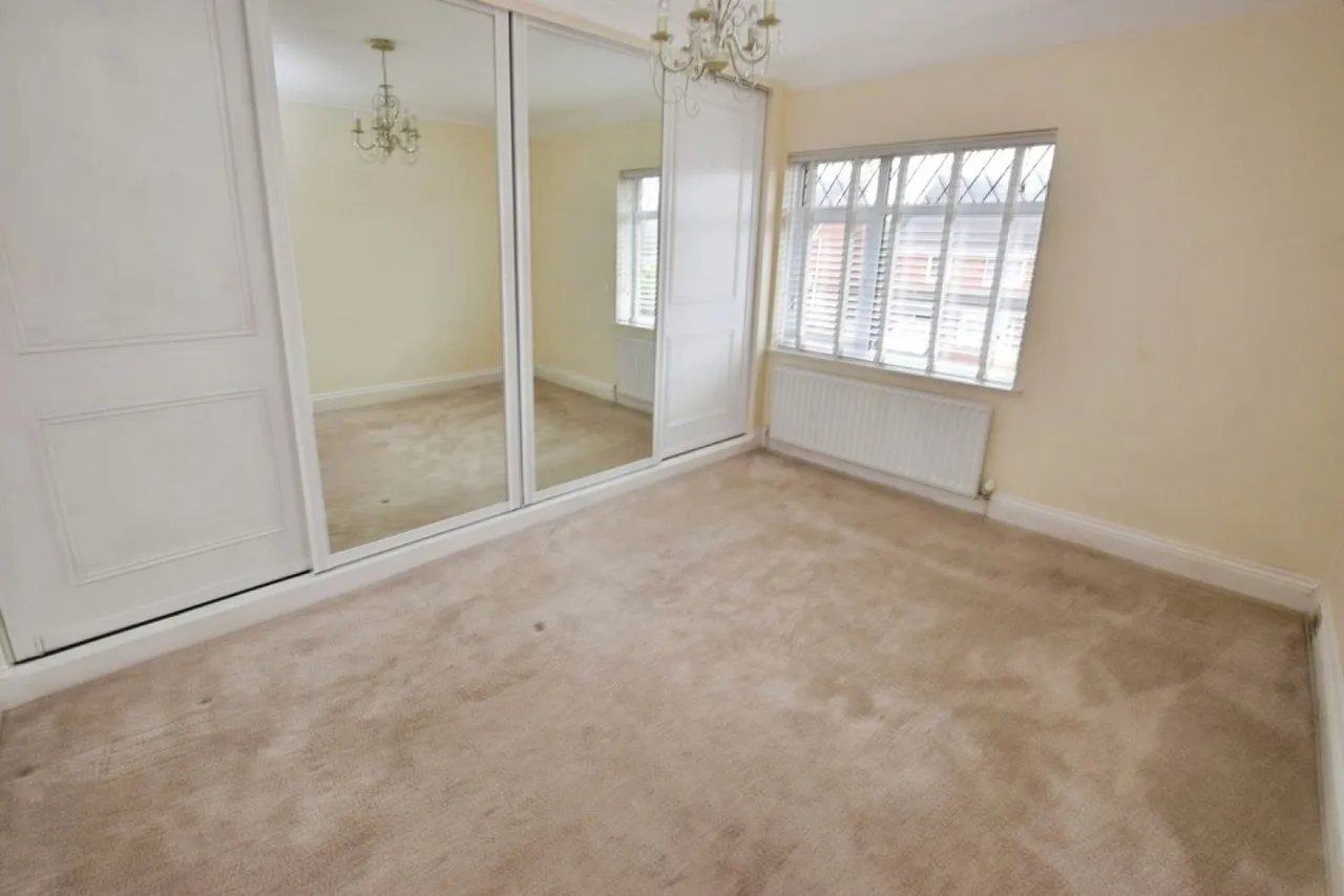 Thackeray Road, photo 7