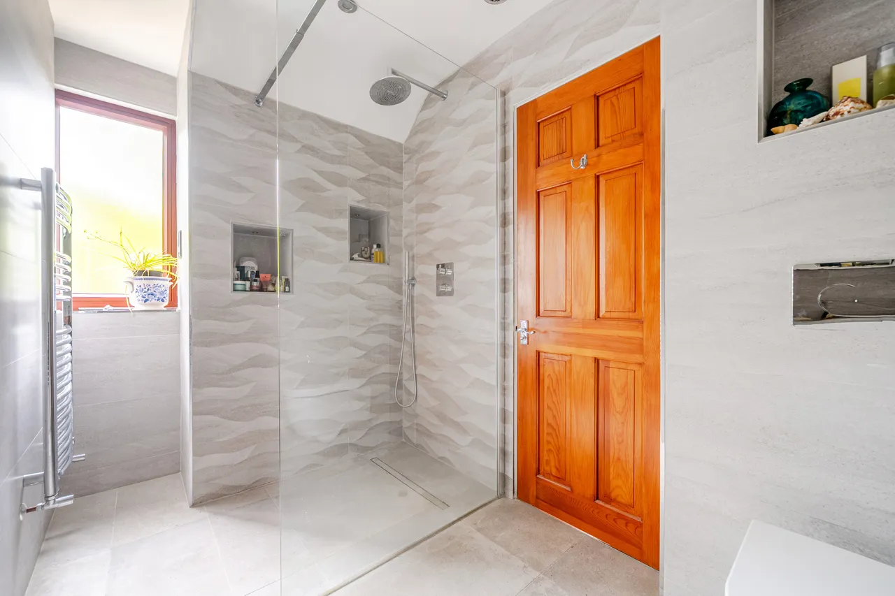 Ray Mill Road West, Maidenhead, SL6, photo 6