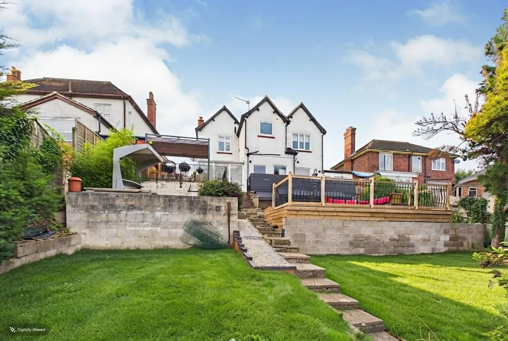3 bed house for sale, Field Lane, Burton-on-Trent
