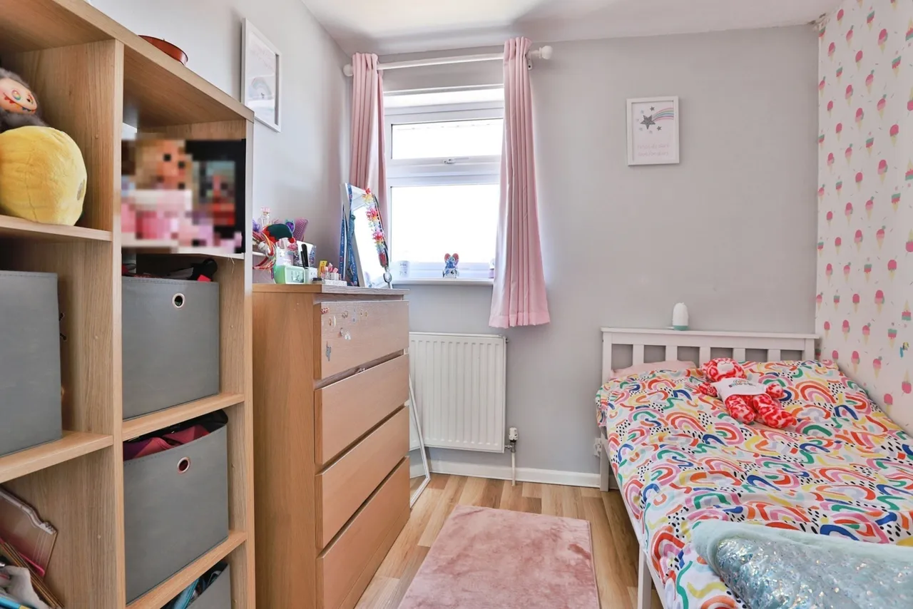 Slepe Crescent, Poole, BH12, photo 11