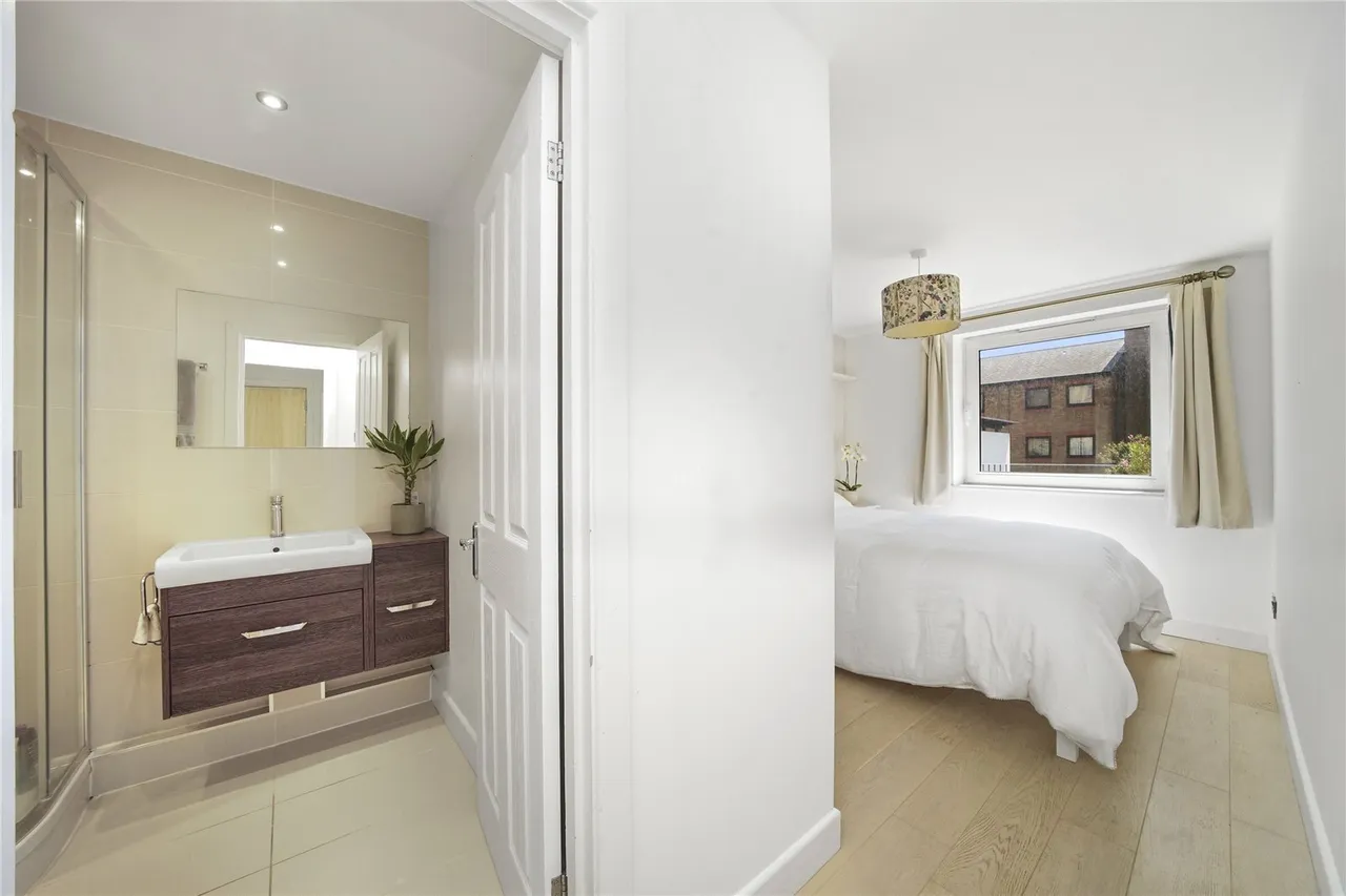 Branch Road, London, E14, photo 17