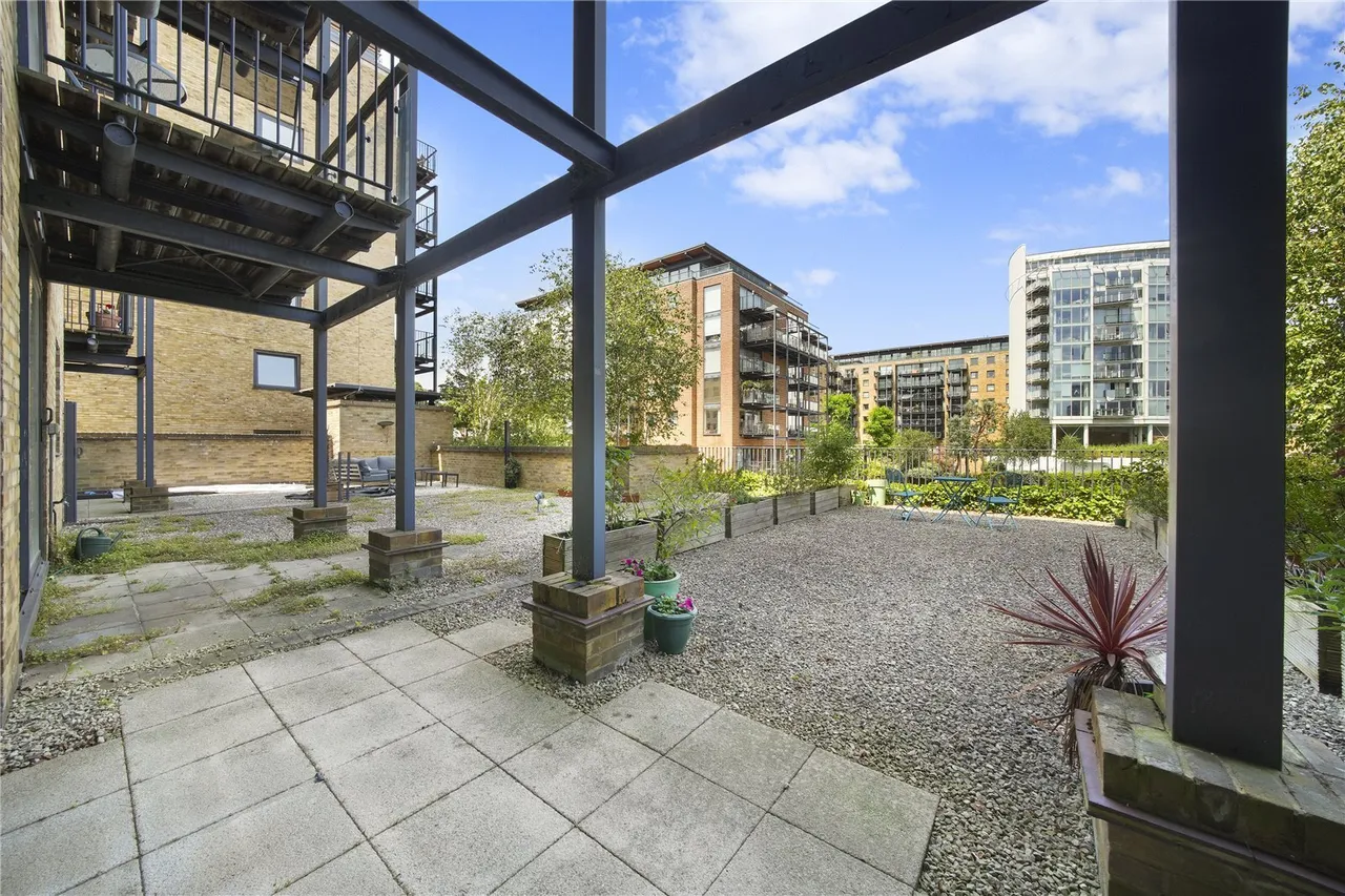 Branch Road, London, E14, photo 7