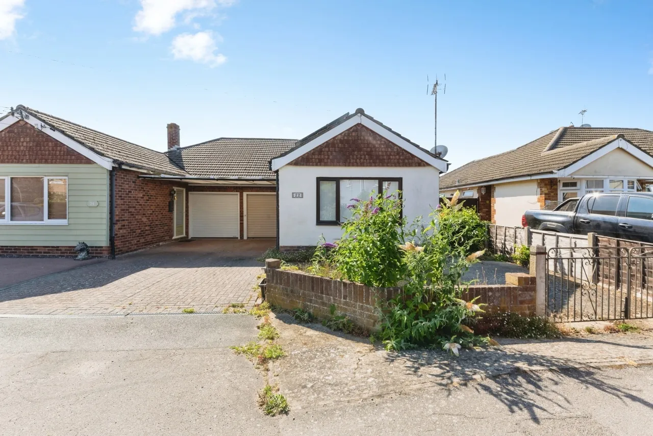 Rectory Road, Weeley Heath, Clacton-on-Sea, Essex, CO16, photo 11
