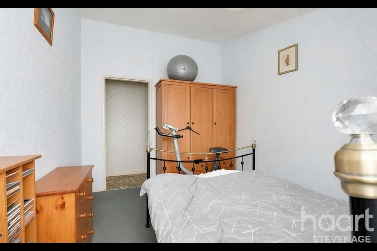 The Hawthorns, Stevenage, SG1, photo 14
