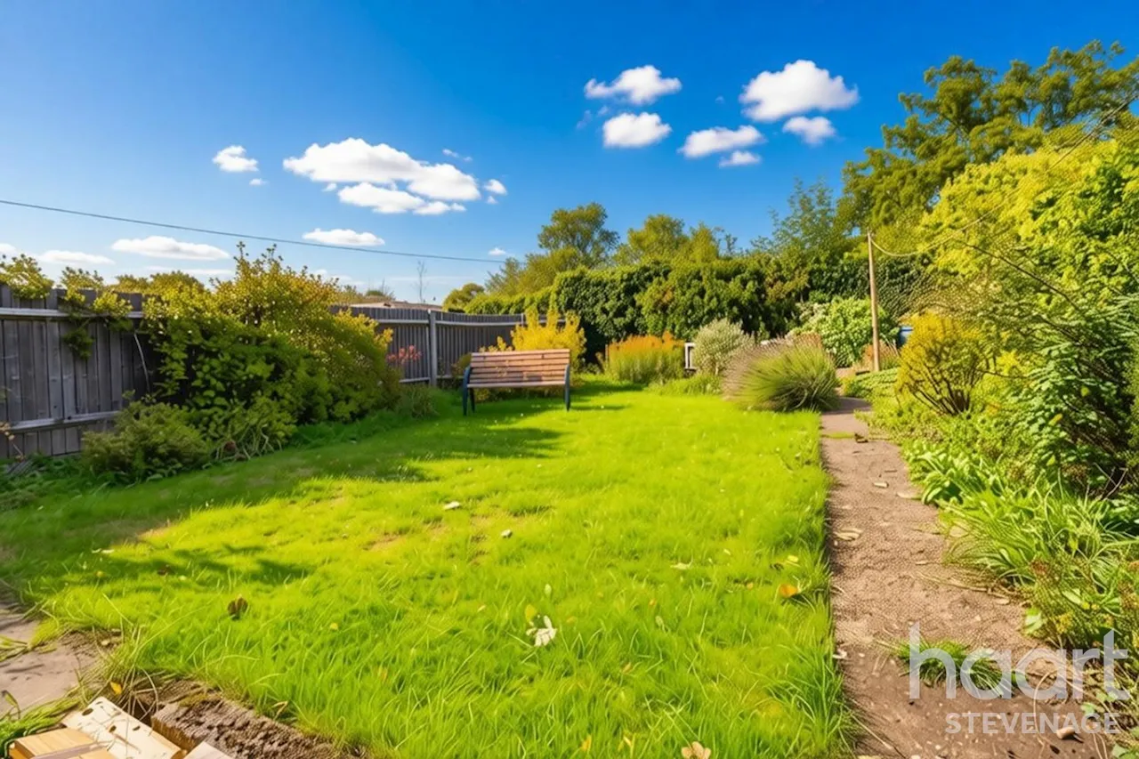 The Hawthorns, Stevenage, SG1, photo 19