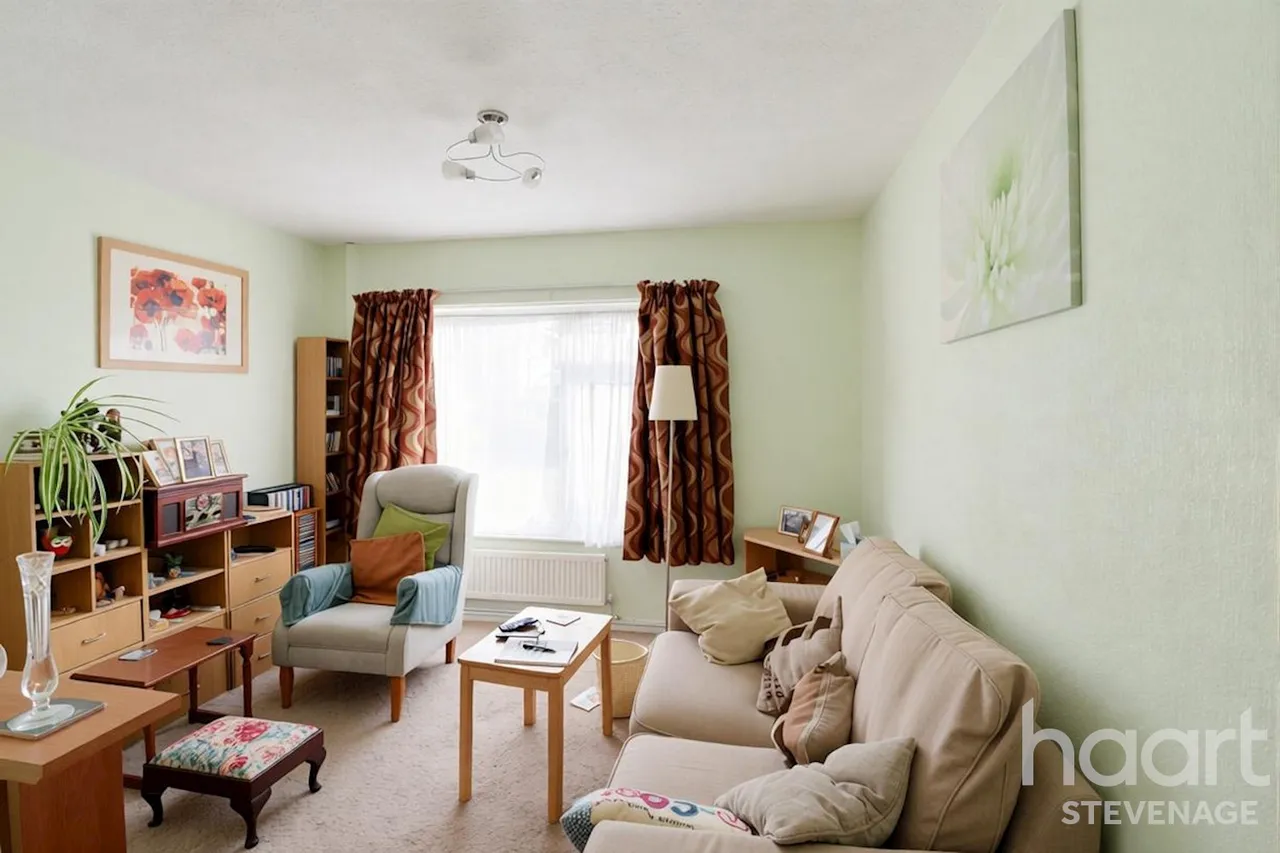 The Hawthorns, Stevenage, SG1, photo 6