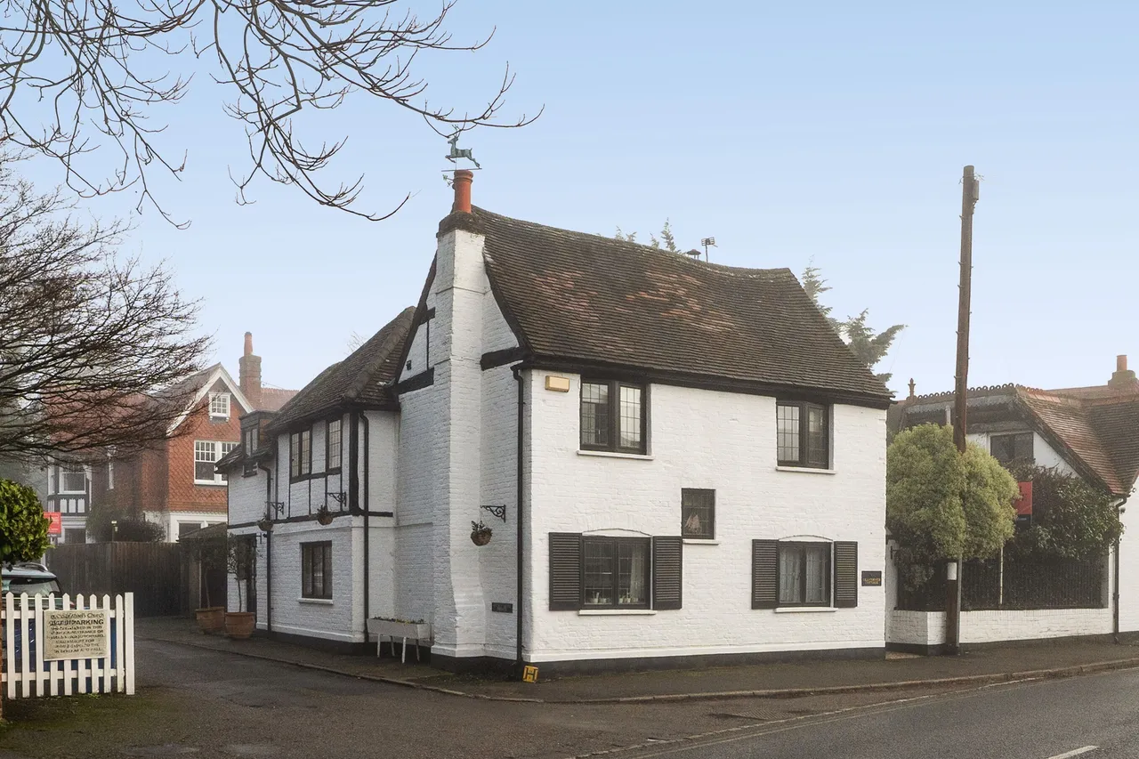 4 bed house for sale — High Street, Bray, SL6