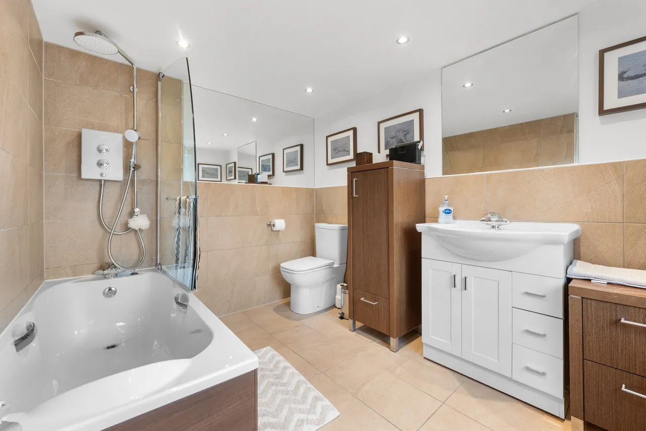 Rowan Road, Dumbreck, G41, photo 23
